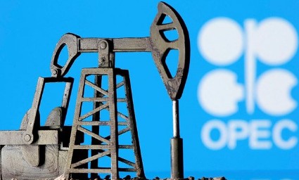 AB'nin petrol ürünlerine tavan fiyat uygulamasına Rusya'dan rest: Yasaklayacak mekanizma üzerinde çalışıyoruz